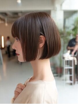 ダル 渋谷/表参道(DAL.) ミニマムボブ顎ラインぷつっと前髪ありショートボブ