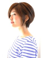 大人女子・３０代・４０代にオーダー多い耳かけ前下がりボブ