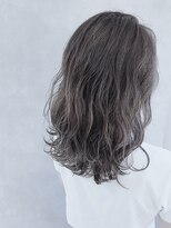 ムウ 難波(MOU)&nbsp;ハッシュカットフルバング似合わせカットレッドブラウン20代30代