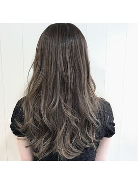 ノット 成田公津の杜(Knot) 外国人風ハイライト×スモーキーグレージュ☆