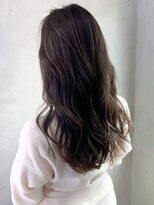 アイティー バイ アルバム 浦和店(IT by ALBUM) ロングアッシュブラウン_セシルカットフリンジウェーブ_ba274832