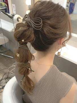 リリー ギンザ(Lily Ginza) たまねぎ紐アレンジ