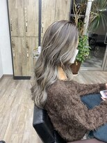 ヴィフ 大船(VIF)&nbsp;伸ばしかけの方にはオススメ！シルバーグレーグラデーション