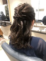 ネオリーブエクラ 上野御徒町店(Neolive eclat)&nbsp;ゆるふわハーフアップ