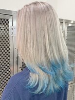 ウィコ 新宿(WICO)&nbsp;ホワイトブルー［新宿駅/大人ガーリー/ダブルカラー]