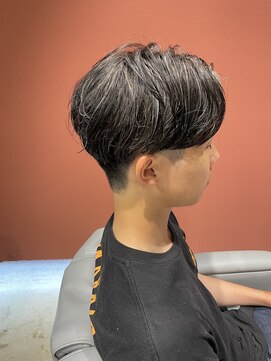 エメン(EMEN) マッシュハイライト 担当土井