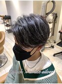 ブラック×ホワイトシルバー