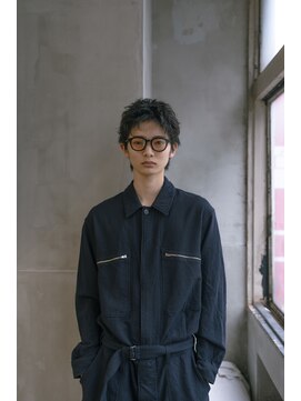 トゥ(TOE) アクセントパーマのフェザーショート