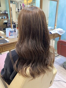 コトナ 越谷店 シークレットハイライト/白髪ぼかし/ベージュカラー