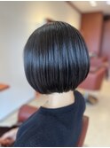 うるツヤ丸みボブ