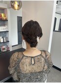結婚式お呼ばれシニヨンスタイルヘアアレンジ褒められる♪