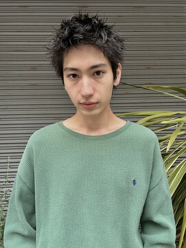 ヒュージ 表参道(huge) スパイキーショート/ニュアンスパーマ/メンズカット/眉毛/韓国