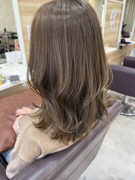 アヴァンス 江坂店(AVANCE.) 柔らかベージュカラー