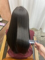 ユニーク(UniQ) グレージュ×髪質改善トリートメント×カット