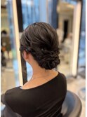 セミロング ヘアアレンジ アップスタイル 結婚式 お呼ばれ