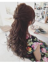 シュエット(Chouette)&nbsp;華やかハーフアップ