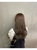 オリーブベージュ