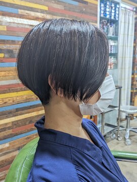 ゴーズゴー 吉祥寺(e)店(go s go) 【吉祥寺】ハンサムショート 耳掛け 前下がりショート