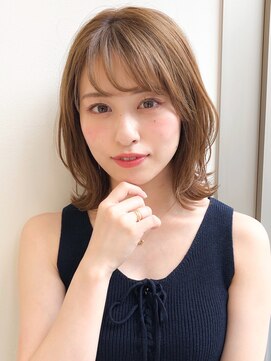 アグノス 青山(Agnos) フェミニンモテ髪イメチェンミントアッシュこなれミディ艶感