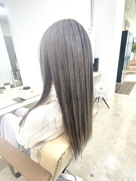 ニュート(Neut ) グレージュカラー/ブリーチカラー/ハイトーン/名古屋