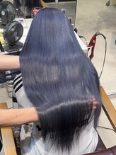 「ブリーチカラーを楽しみたいけど傷みやパサつきが気になる…」[表参道]