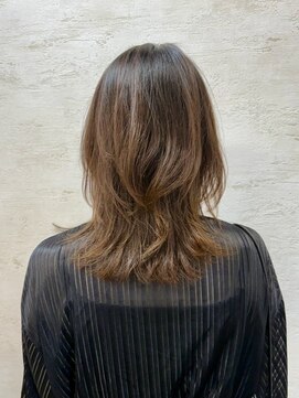 アンジェリカ(Angelica Total Beauty Lifestyle Design) ロングレイヤーカット