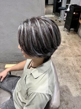 メゾンウィット(Maison Wit) ハイライトカラー