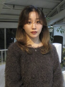 アクアオモテサンドウ(ACQUA omotesando) ◯ミディアムレイヤー/ロングレイヤーカット/顔まわりレイヤー