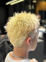 フランクスバーバー アンド ビアークラブ(FRANK'S BARBER and BEER CLUB) MEN’S/リバースセンターパート/ニュアンスパーマ