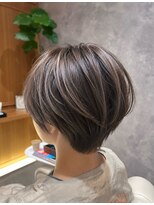 ラメールアヴェダ イオンモール秋田店(Lamelu AVEDA) 丸みのあるシルエットが美しい大人ショート
