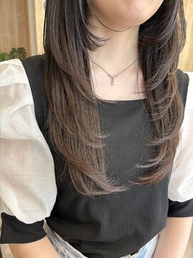 アン ヘアーズ(ann HAIRS) レイヤーカット