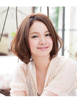 ビアンコカーロ 用賀店(Bianco caro) ゆるふわボブ/アースカラー/20代30代40代50代