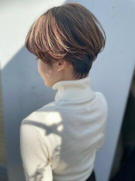 ロイジー(roijir) 【roijir 表参道】くびれショートボブ×細かハイライト