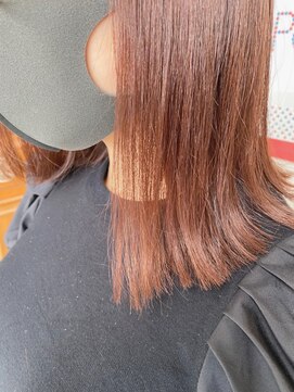 パディントン(Paddington) ガーリーコーラル♪モード香る、ミディアムフラットボブ☆