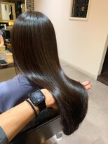 ユニ(Uni.)&nbsp;艶髪オリーブ