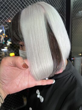 テテ(TETE) アウターカラー　心斎橋×長堀橋