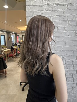 ルービック 梅田茶屋町(Rubik) ミルクティーグレージュ×ミルクティーベージュ×イルミナカラー