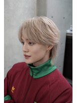 ピチカートシータ(pizzicato cita)&nbsp;カルマヘア/センターパートウルフ/ホワイトミルクティー