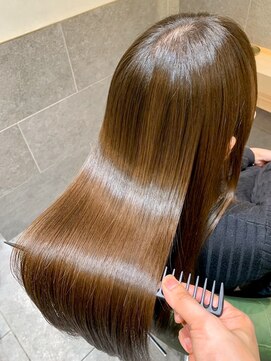 ビスコヘアー(BISCO hair) 髪質改善か矯正に迷われている方