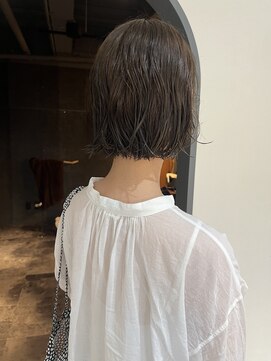 エハプラスマウナ(Eha+MAUNA) ボブパーマ