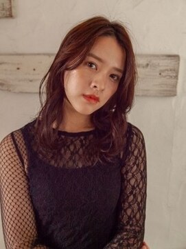 ヘアアンドリラクゼーション シャッセ(Hair&Relaxation SASE) セミロングレイヤースタイル