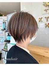 キュウヘアー(KYUU HAIR) ミセスにも大人気ショート！×白髪ぼかし