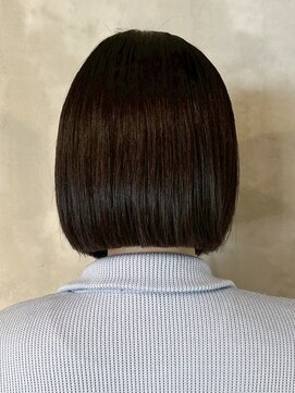 キリ 逗子(kiri) 逗子葉山ショートボブミニボブぱっつんボブタッセルボブ韓国m44