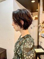 クオート(quoit)&nbsp;堀江の大人女性に。髪質改善×白髪ぼかしで魅せる柔らかショート