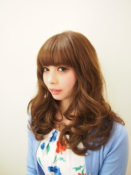 フラムリングス麻布(Framlings azabu) 厚めバング×アッシュベージュロング