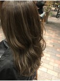 白髪ぼかしハイライトバレイヤージュ