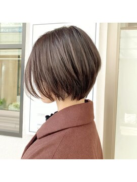 ルディー バイ ヘアーポケット(rudii by HAIR POCKET) ショート×グレージュ
