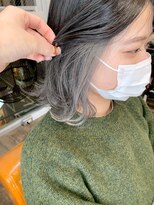 アクトゥス(AEQUITAS)&nbsp;インナーカラー×ホワイトグレー【池袋/20代/30代/40代】