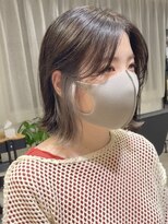 ツキ 横浜店(tuki)&nbsp;ホワイトシルバー×インナーカラー×イヤリングカラー