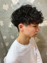 アカ(ACA)&nbsp;ツイストスパイラルパーマ波巻きパーマ波巻スパイラル札幌大通